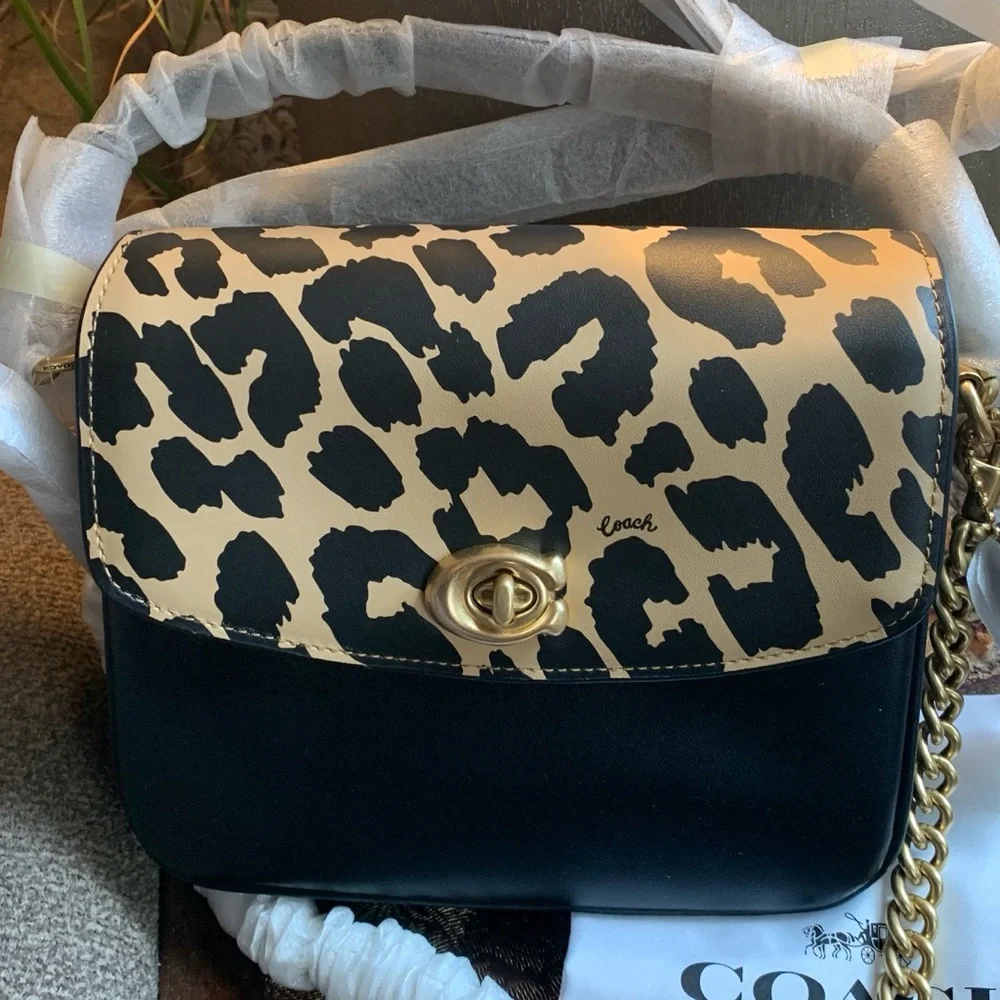 Authentic COACH 1941 calf leather leopard 3 straps turnlock flap Crosb/shoulder. - Picture 4 of 16